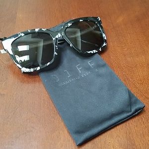 DIFF Bella sunglasses